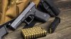 Acusan a 5 hombres de Utah de contrabando de 34 armas a México
