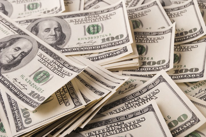 dinero4