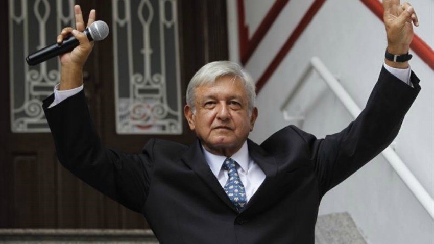 mexico-amlo-amor-paz