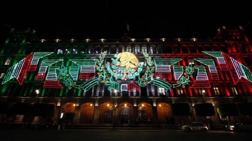 mexico-fiestas-patrias-iluminacion