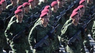 Desfile de fuerzas armadas mexicanas