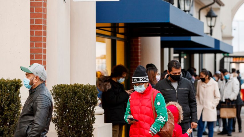 Empiezan las devoluciones de regalos navideños, pero los reembolsos tardarían mucho más