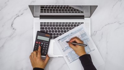Temporada de impuestos: ¿Qué familias recibirían cheques por sus hijos?