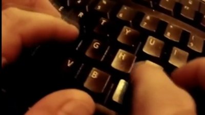 Arrestan a oficial de una correccional de Utah por supuesto intento de abuso de una menor