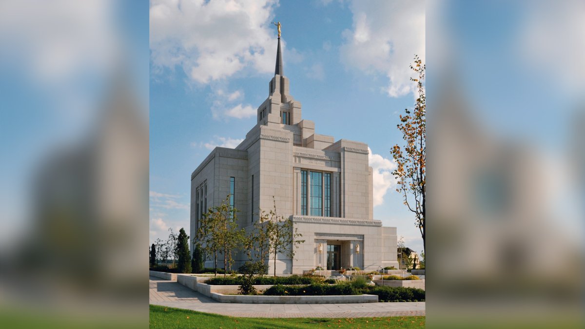 La Iglesia de Jesucristo cierra su templo en Kiev, Ucrania – Telemundo Utah