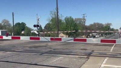 Hombre muere atropellado por un frontRunner en Sunset