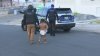 Solo y en pañales: niño habría salido de su casa mientras la abuela preparaba un café