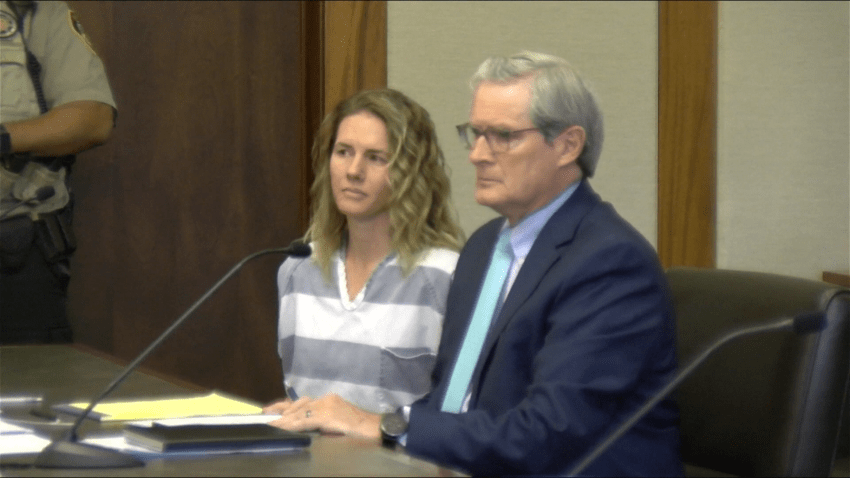 Ruby Franke in hearing room sitting next to her lawyer.