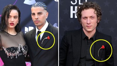 En imágenes: Rosalía le regala a su novio el mismo prendedor que le dio a Rauw Alejandro
