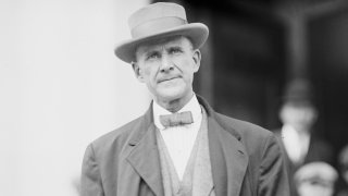 Eugene V. Debs fue candidato presidencial en 1920 por el Partido Socialista e hizo su campaña desde la prisión.