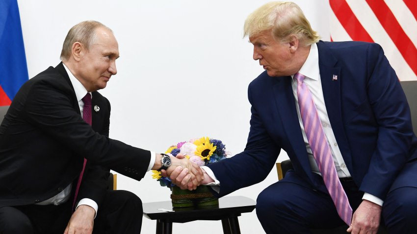 US President Donald Trump (R) attends a meeting with Russia’s President Vladimir Putin during the G20 summit in Osaka on June 28, 2019. (Photo by Brendan Smialowski / AFP) (Photo by BRENDAN SMIALOWSKI/AFP via Getty Images)