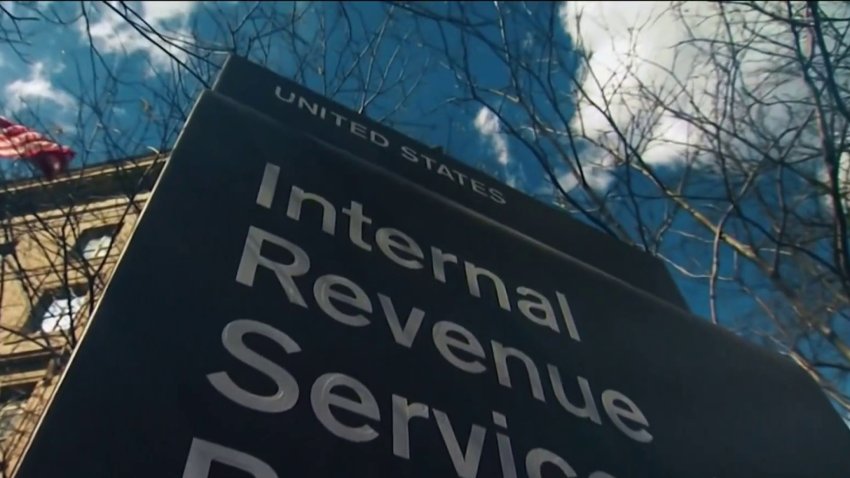 Pacto entre ICE y el IRS genera temor entre los migrantes