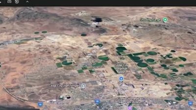 Conductor choca contra varios vehículos estacionados en Cedar City