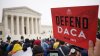 Demandan al gobierno de Trump por retrasos en las renovaciones de DACA