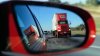 La Casa Blanca quiere que militares veteranos reemplacen a camioneros inmigrantes