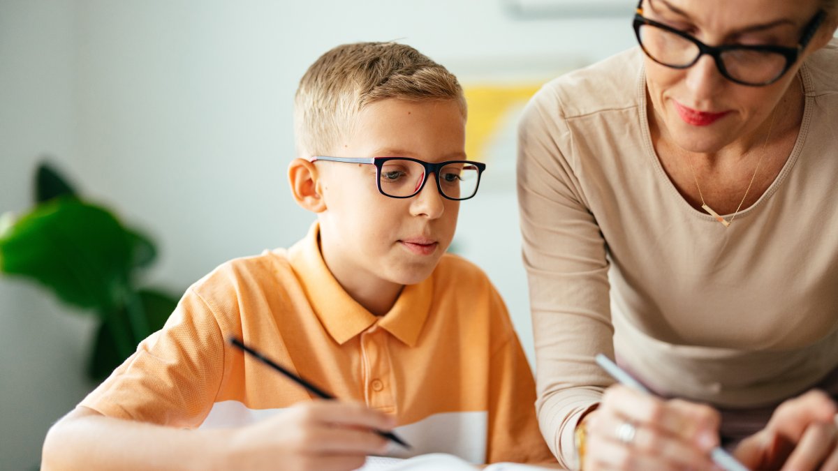 La clínica móvil que dará exámenes de la vista y lentes gratis en Utah