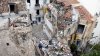Mueren cuatro estadounidenses tras derrumbe de edificio por una explosión en Grecia