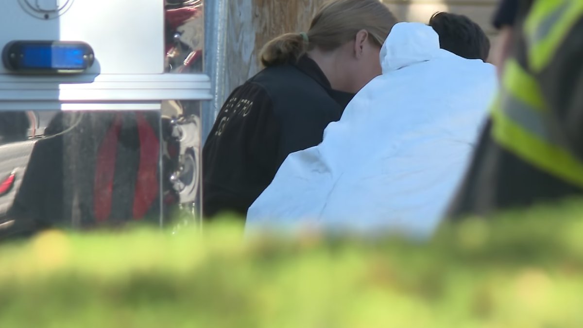 Padre y tres de sus hijos mueren tras incendio de una vivienda en Riverdale